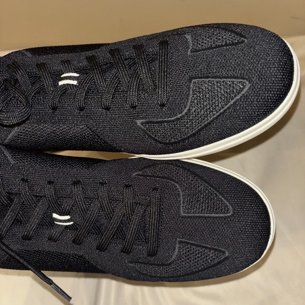 Rothy's Men Sz 12 Black RS01 Lace Up Sneakers Washable Knit $179 Casual Shoe